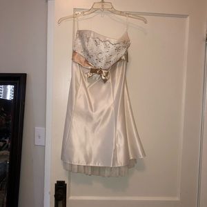 Short cocktail dress